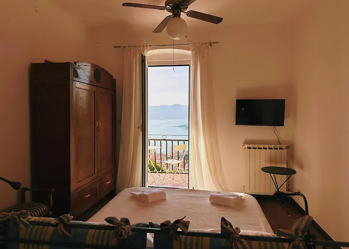 Vista Mare Serra, Lejlighed Lerici