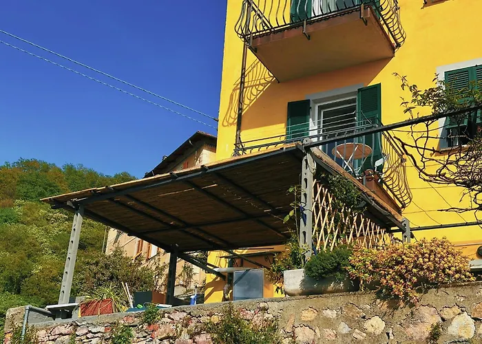 Vista Mare Serra, Lerici